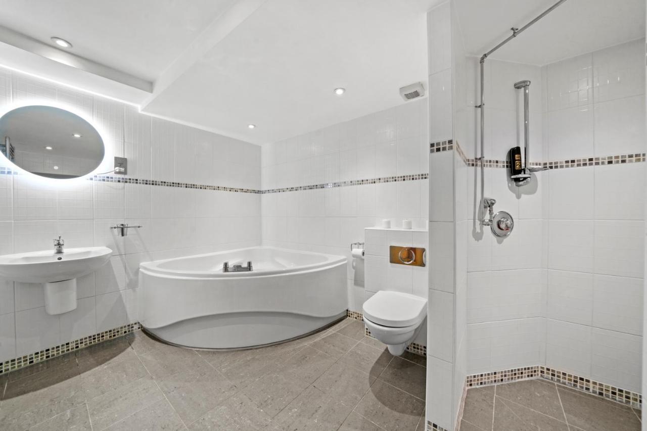 Vikings Duplex Apartment City Centre With Free Parking York Exterior photo